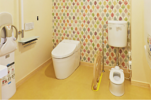 おむつを替える台